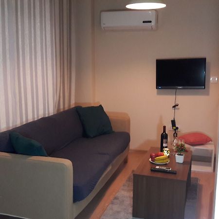 Fi Homes - Adults Only Izmir Bagian luar foto